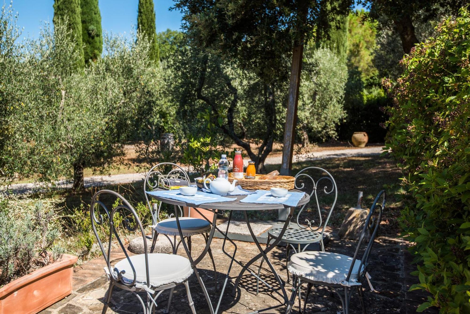Ginepro Apartment Podere Giardino Montalcino Exterior foto